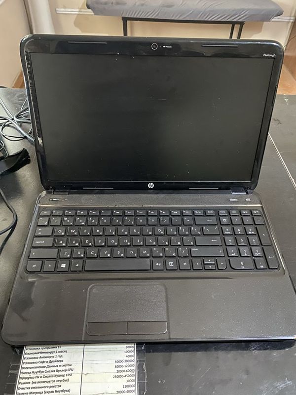 Hp noutbuk Seleron 100$