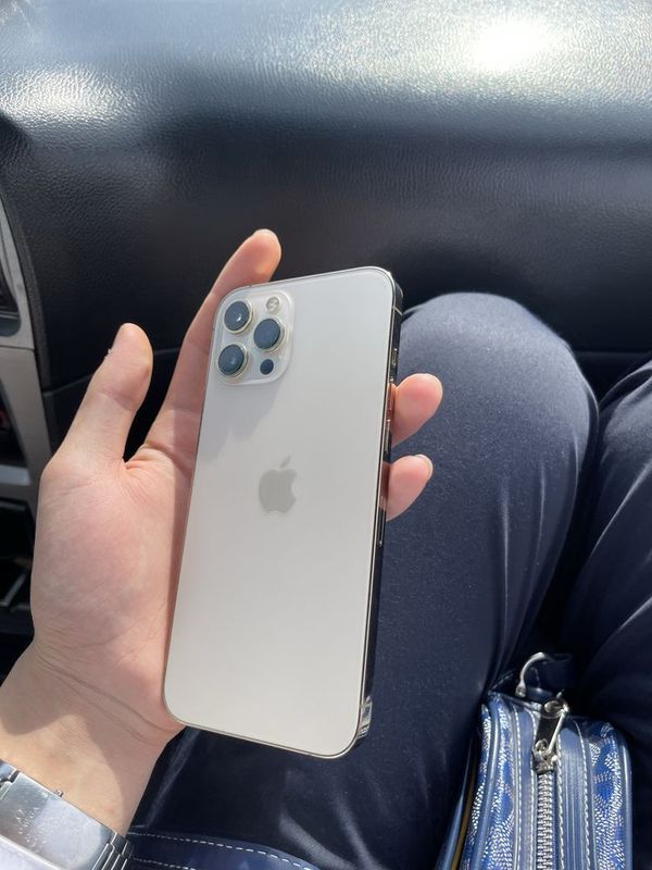 Iphone 12 Pro max, Ideal, full