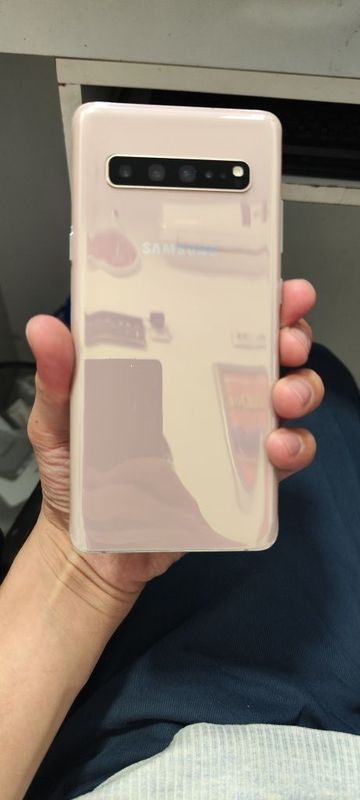 Samsung S10 5G. Juda arzon