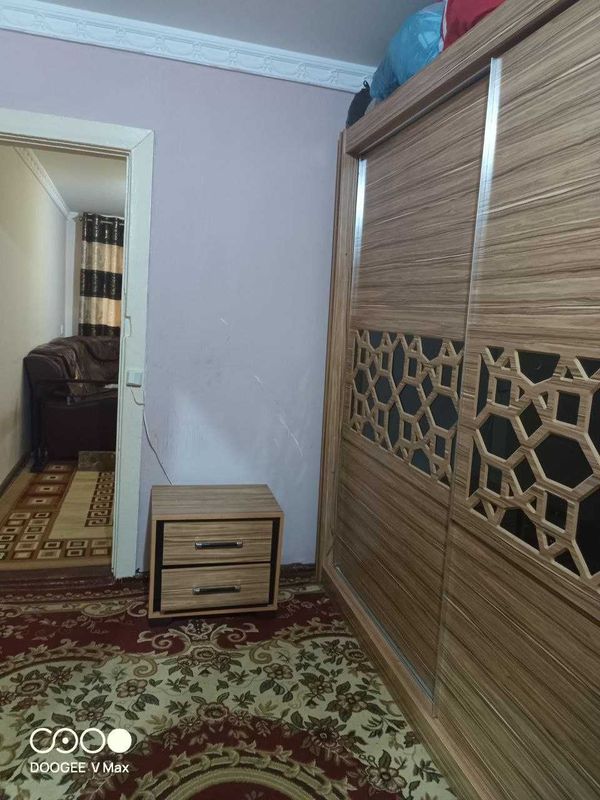 Bekobod 13 dahada 2 xona ijaraga sharoitlari bilan Bekobod 13 dahada 2 xona ijaraga sharoitlari bilan