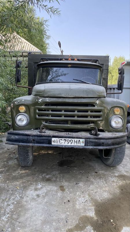 Zil 130 sotiladi ishlab turibti Zil 130 sotiladi ishlab turibti