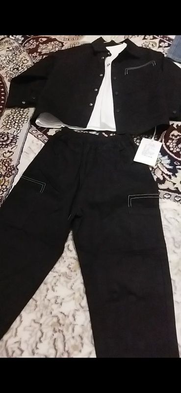 Yosh bolalarga kiyimlar
