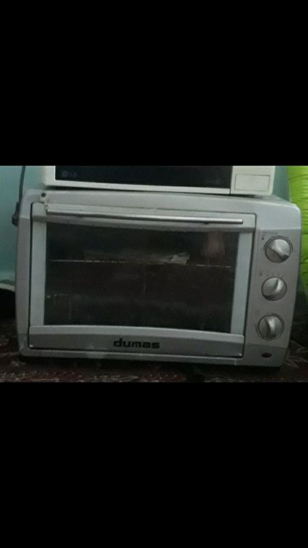 Электропечь продам