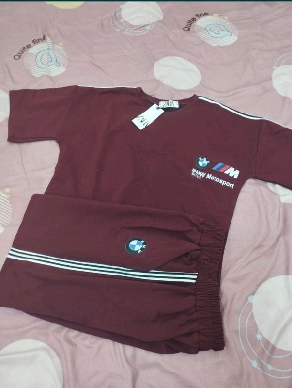 futbolka va shortik futbolka va shortik