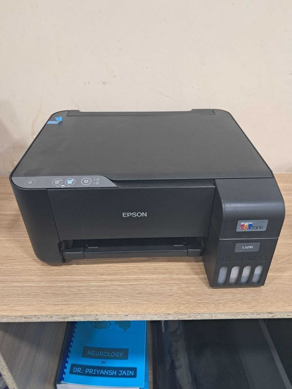 Epson L3210 printer. Rangli va 3tasi birda. Epson L3210 printer. Rangli va 3tasi birda.