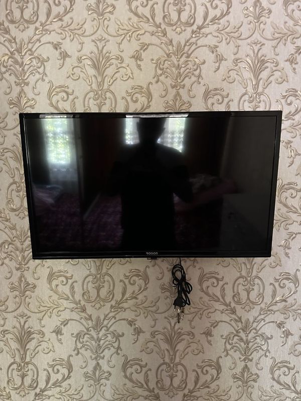 32 roison tv sotiladi