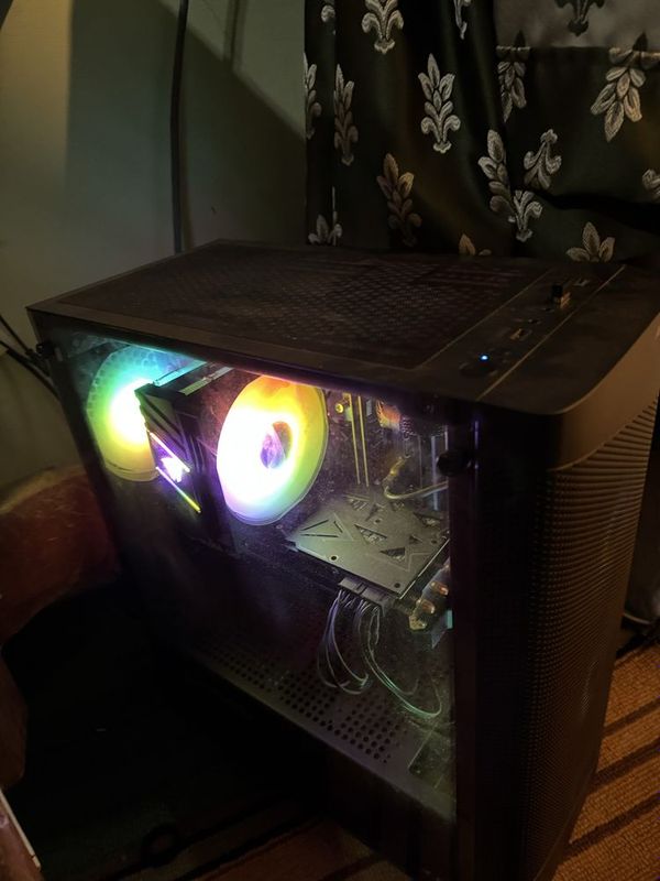 Итровой пк I5-12400/Rtx2080TI 11Gb 32GB Ram +Монитор Redmi