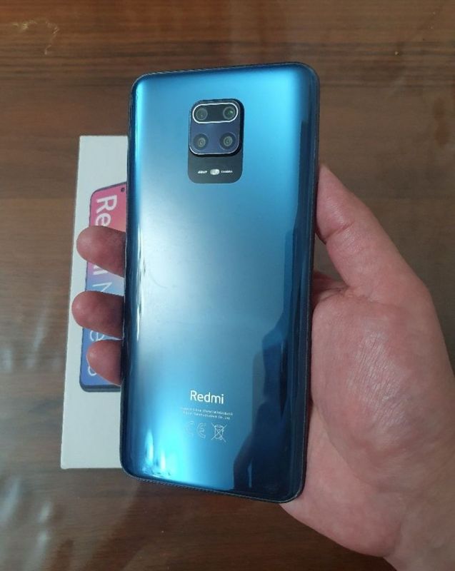 Srochna sotiladi Xiaomi Redmi Note 9s 4+1/64Gb Blue karobka dakument