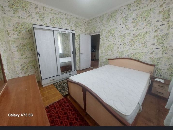 Sergeli 5-bekati yonida oilaga yoki Sherglikka kvartira bor bezmakler