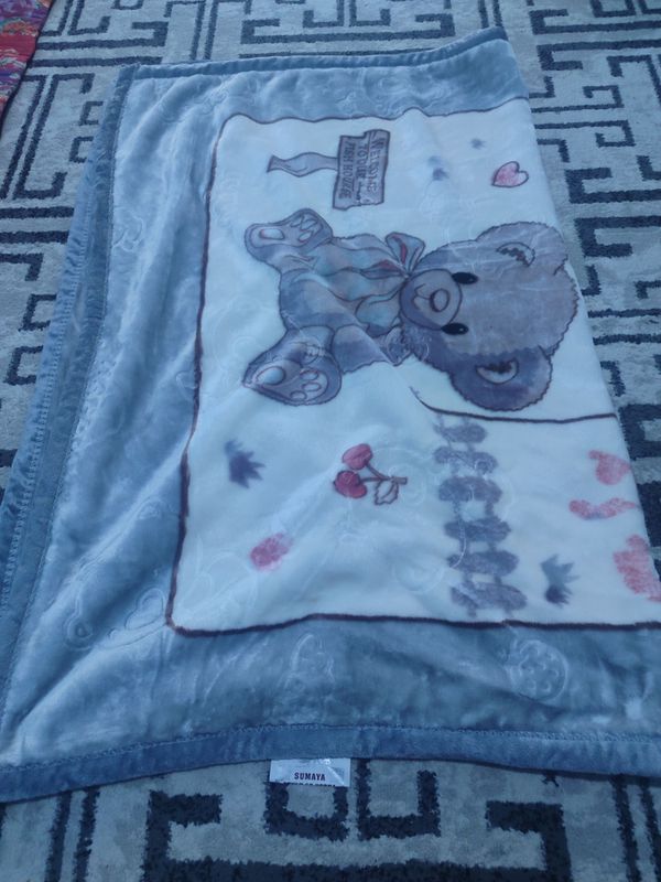 momiq adyol yumsho yangi 1 m1.20 m