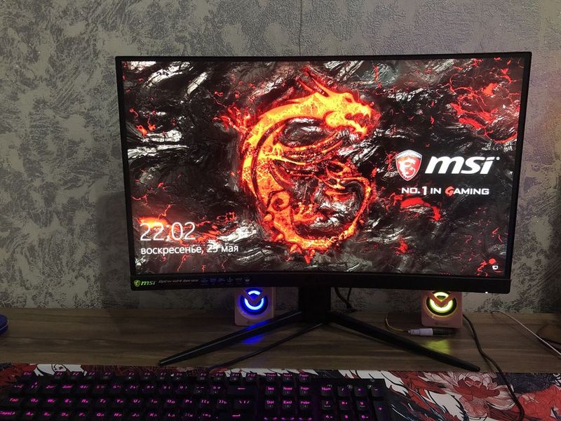 Msi optix (monitor) g24c24 series 144Hz Curved Msi optix (monitor) g24c24 series 144Hz Curved