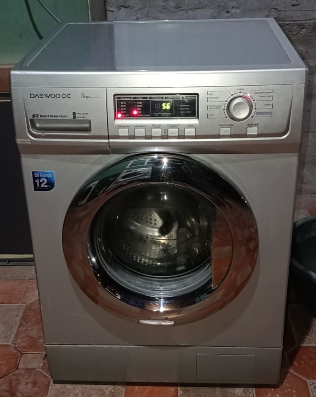 Daewoo кир ювиш машинаси. Стиральная машина