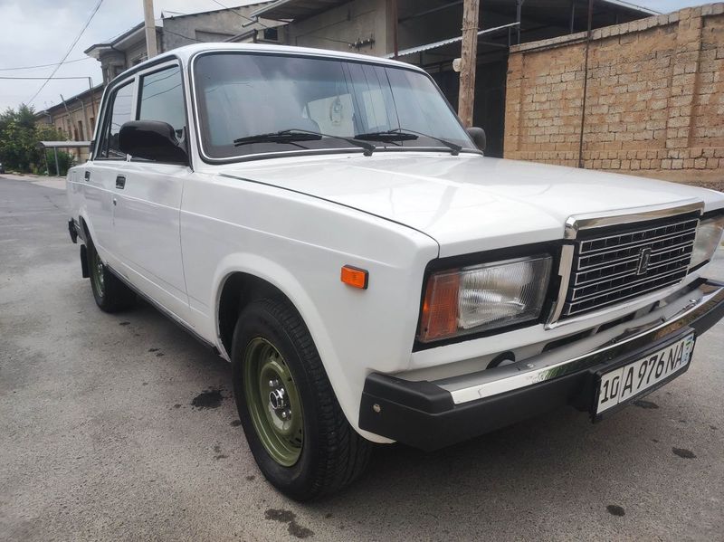 Vaz 2107 Injektor Yilli 2007 Ishi Yoq Yurishi Yumsho