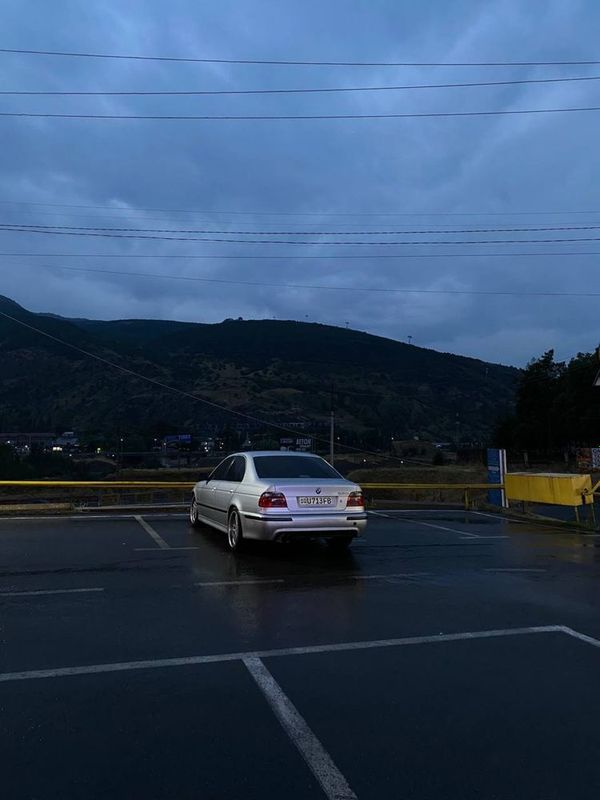 БМВ М5 сотилади. М54 стейдж 2