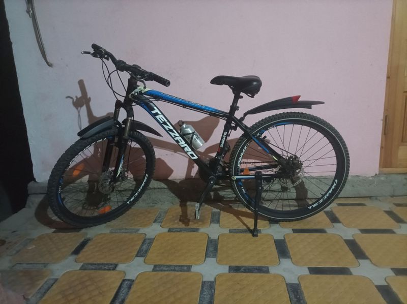 Skarasnoy velosiped sotiladi Skarasnoy velosiped sotiladi