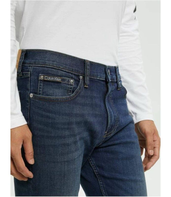 Джинсы Calvin Klein slim straight fit. Р.36/32 Джинсы Calvin Klein slim straight fit. Р.36/32
