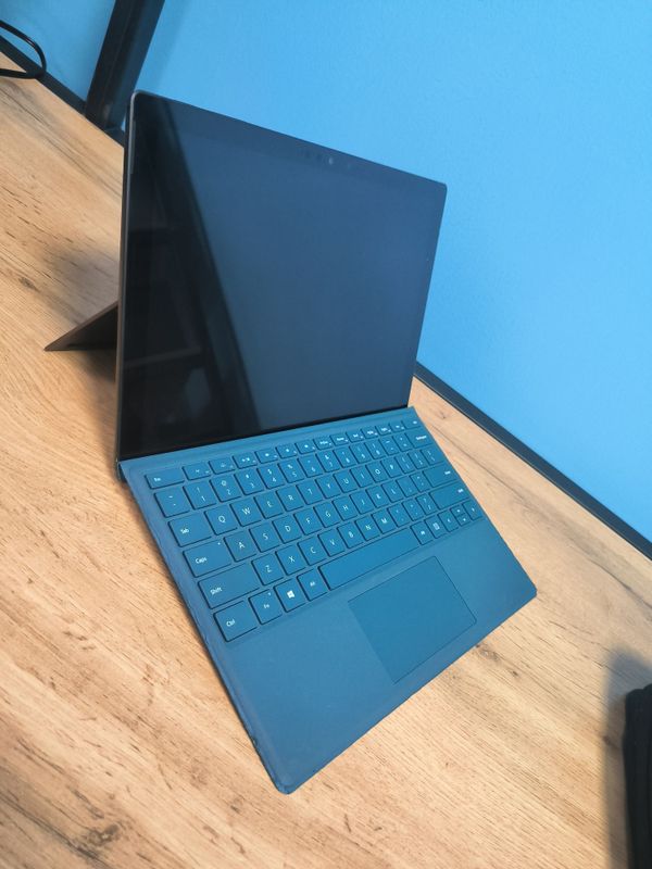 Microsoft Surface Pro 7 16GB/ 512