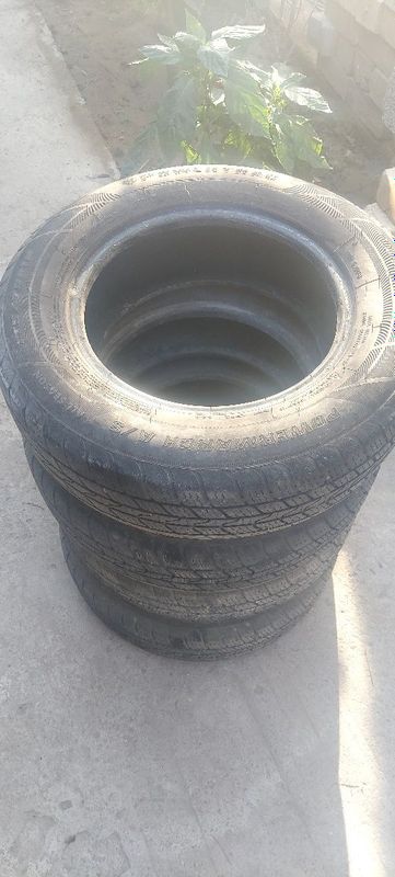 Продам шины 13 × 175 Продам шины 13 × 175