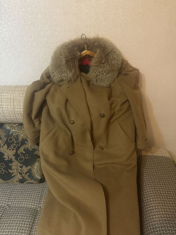 Пальто с натуральным мехом