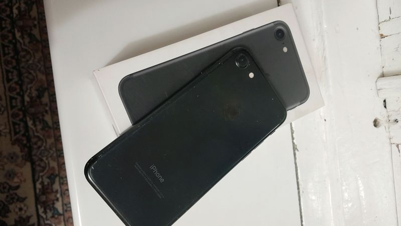 Iphone 7 32tali usta kormagan