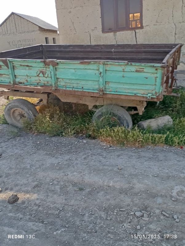 Traktor tilichka,теличка Traktor tilichka,теличка