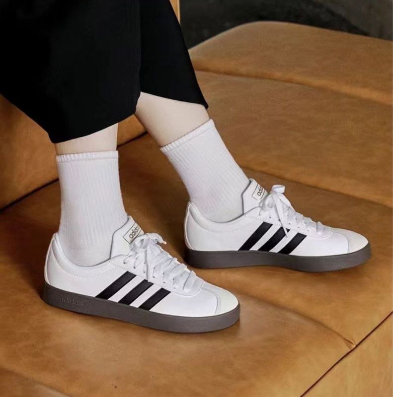 Кроссовки Adidas VL Court 2.0 Кроссовки Adidas VL Court 2.0