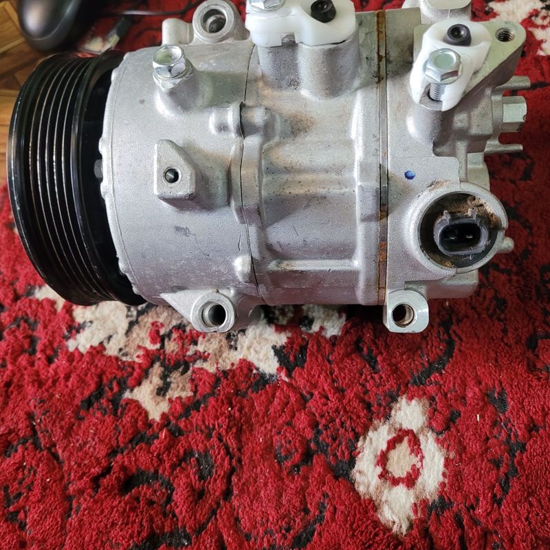 Toyota camry konditsioner matori yanggi. sotiladi garantiya beriladi Toyota camry konditsioner matori yanggi. sotiladi garantiya beriladi
