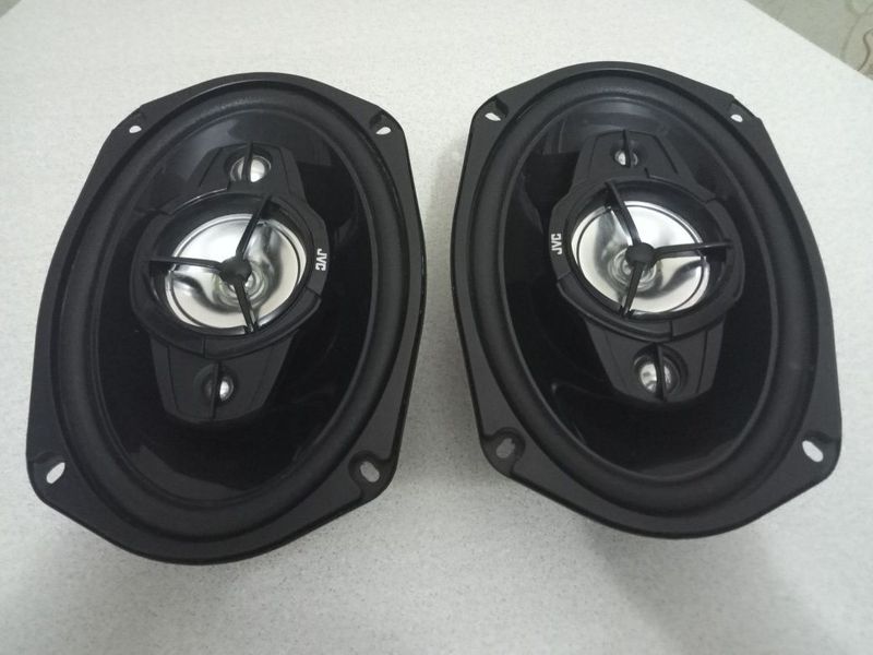 Продам калонки JVC CS-DR6940 в отличном состоянии. Продам калонки JVC CS-DR6940 в отличном состоянии.