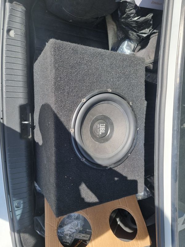 JBL amerkanskiy harmon audio 10Dyum