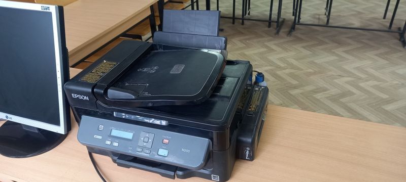 Epson M200 (Printer, skaner, kopiya