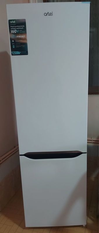 Холодильник ARTEL б/у Холодильник ARTEL б/у