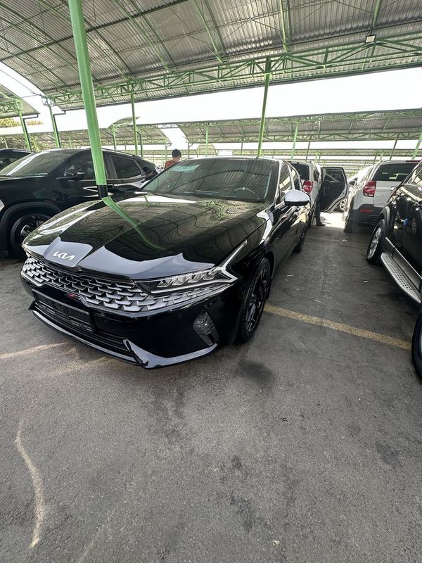 KIA K5 full sotiladi
