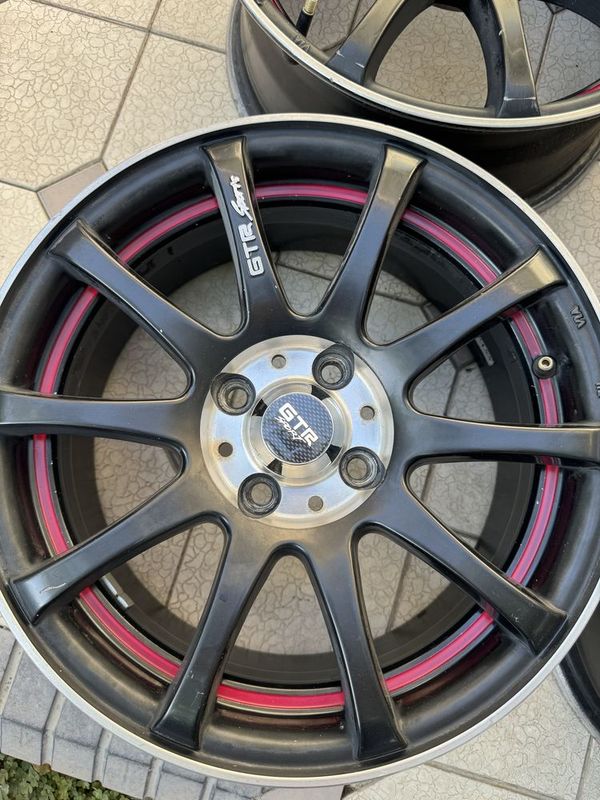 R-15 GTR Sport Диска. (Енгил) R-15 GTR Sport Диска. (Енгил)