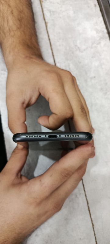 Iphon 11 64 gb ideal Iphon 11 64 gb ideal