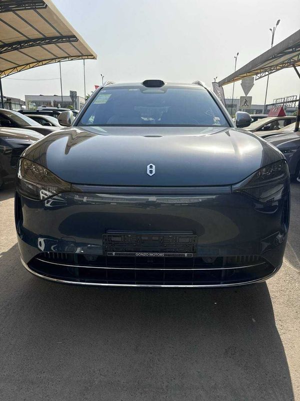 Aito M9 Ultra Hybrid фулл - 2025 год Aito M9 Ultra Hybrid фулл - 2025 год