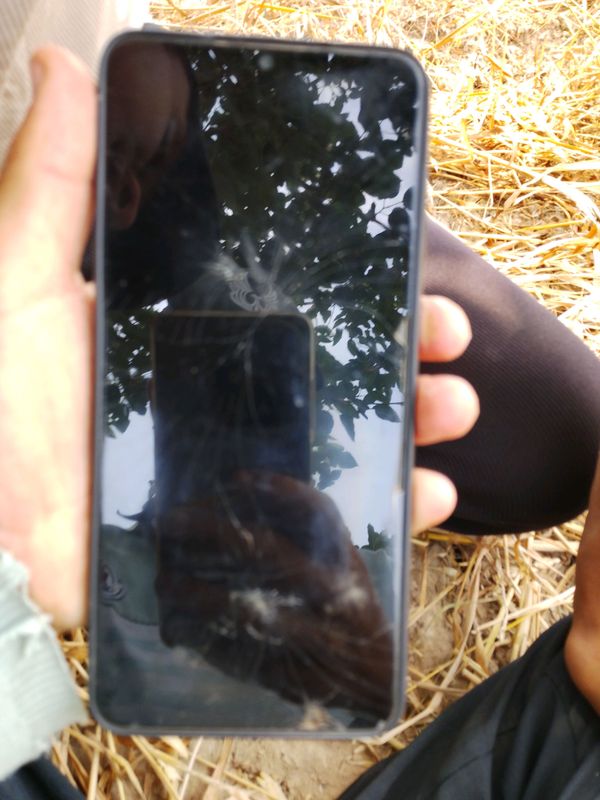 telefon sotiladi