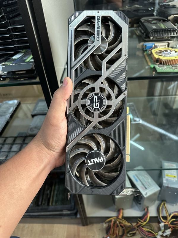 Palit gamingpro RTX 3070 8gb 256bit ddr6 Holati zor Palit gamingpro RTX 3070 8gb 256bit ddr6 Holati zor