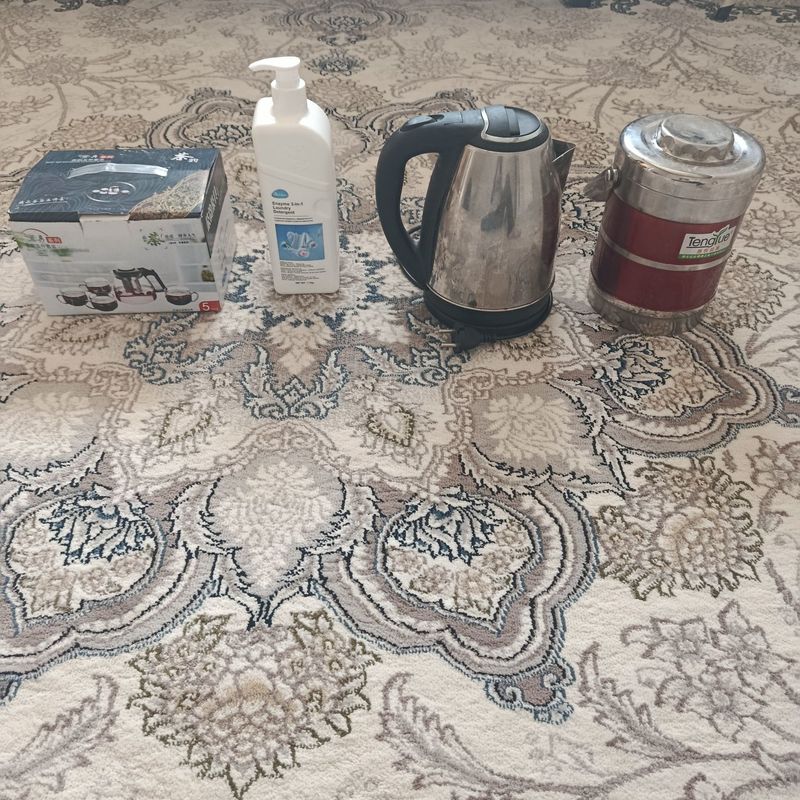 Oshxona buyumlari, sifatli, mustahkam, kuchli.