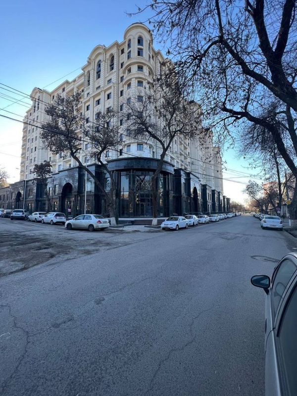 ЖК Мухташам Минор | 150кв - нежилое помещение вдоль дороги Продажа
