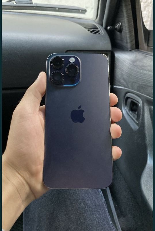 Продам Iphone 14 Pro Max, LL/A, e-Sim, 256Gb.