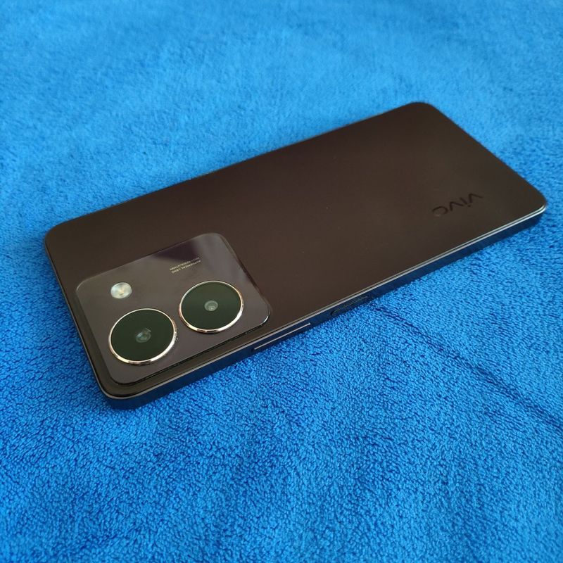 Vivo Y27s sotiladi 128/8Gb Vivo Y27s sotiladi 128/8Gb