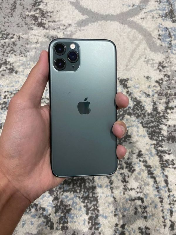 Iphone 11 pro 86% yomkst