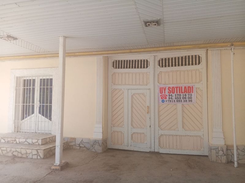 Vobkentda Hovli sotiladi Vobkentda Hovli sotiladi