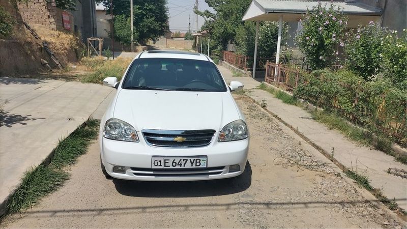 lasetti 1.8 avtomat lasetti 1.8 avtomat