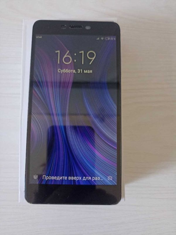 Продается смартфон Xiaomi Redmi Note 4 с коробкой Продается смартфон Xiaomi Redmi Note 4 с коробкой