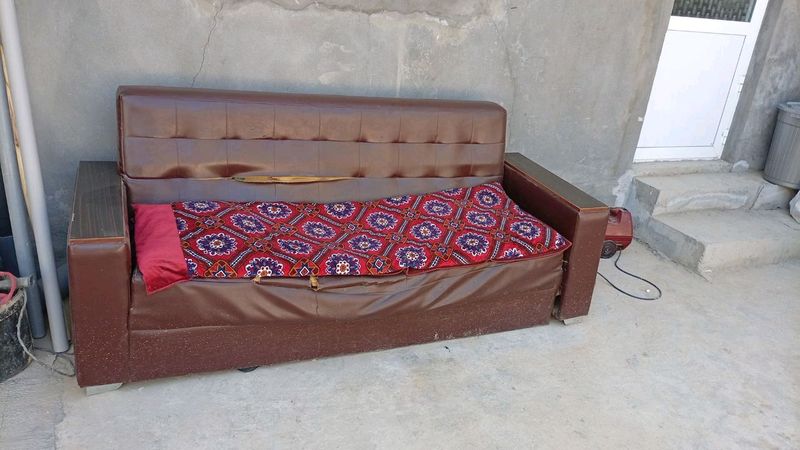 Mebel tekinga