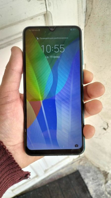 Huawei y6p сотилади