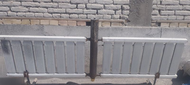 Alumin radiyator sotiladi srochna Alumin radiyator sotiladi srochna