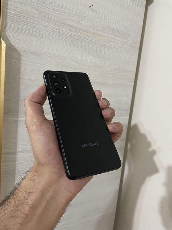 Samsung Galaxy A33 Samsung Galaxy A33