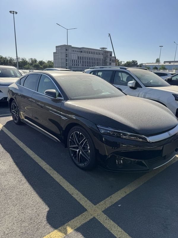Byd Han 701 podzakaz Byd Han 701 podzakaz